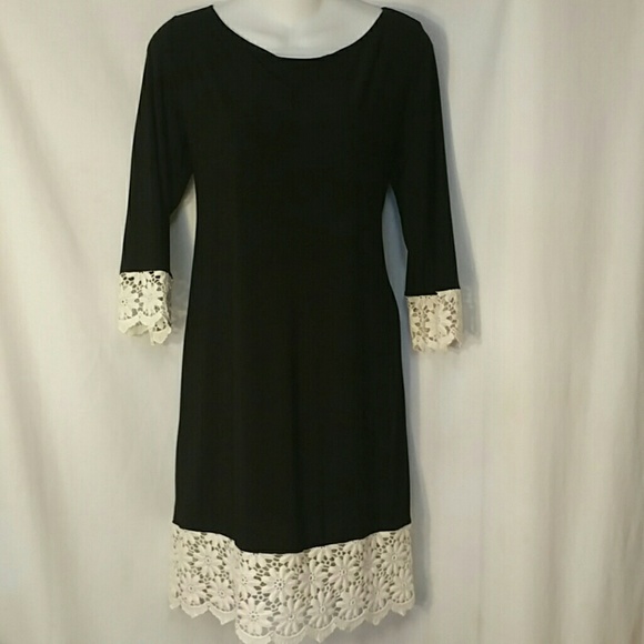 Tiara Dresses & Skirts - 30%/4. TIARA BLACK CREAM LACE STRETCH DRESS SIZE 6